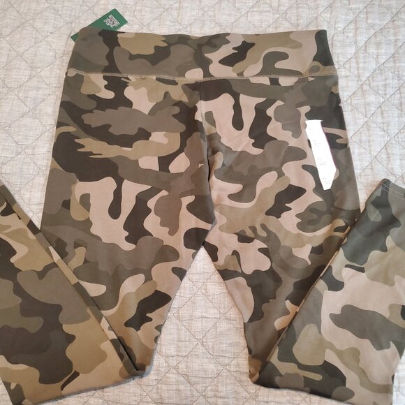NWT Wild Fable Khaki Camouflage Print High Rise Legging Misses XL - New - Picture 2 of 5